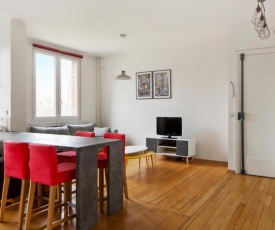 Spacious and cozy close to the historical Lille